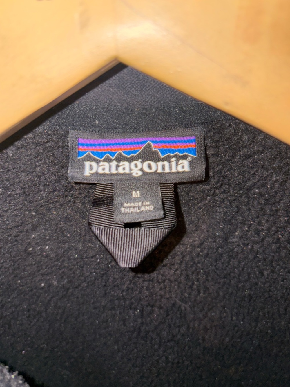 Patagonia Women’s Quarter-Zip Fleece Pullover - Picture 3 of 7